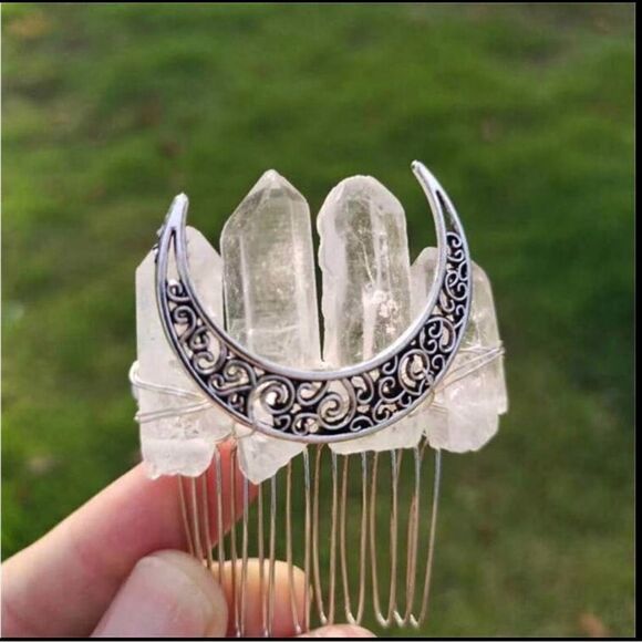 Cottagecore Crystal Hair Comb, Antique Silver Crystal Engrave Cresc… - Picture 1 of 1